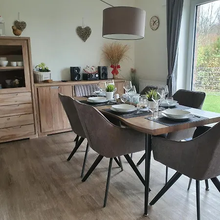 Ferienhaus Bobby بيت للعطل