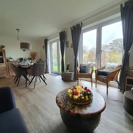 Ferienhaus Bobby * تاتينغ