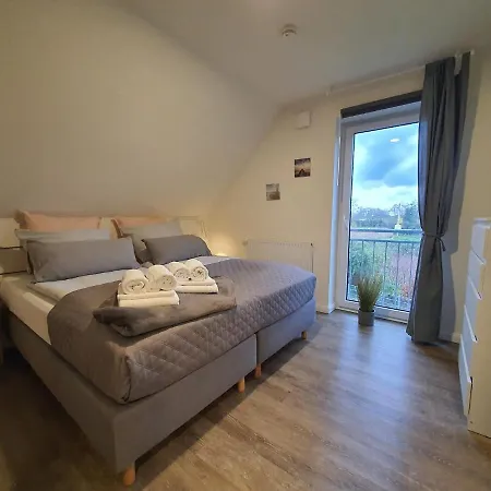 بيت للعطل Ferienhaus Bobby تاتينغ